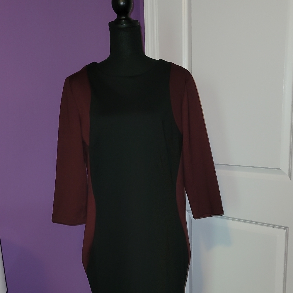 Lane Bryant Black and Burgundy Quarter Sleeve Dress Sz: 14 NWT - Picture 3 of 8